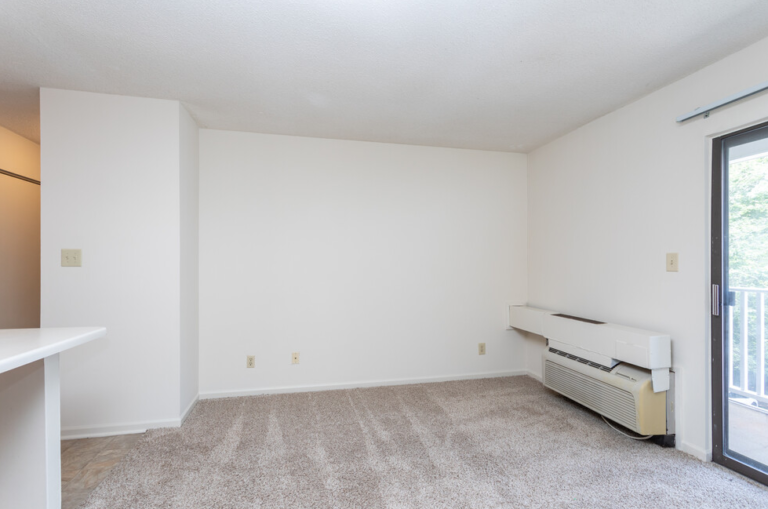 Pine Knoll Apartments